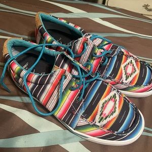 Twisted x women’s size 8